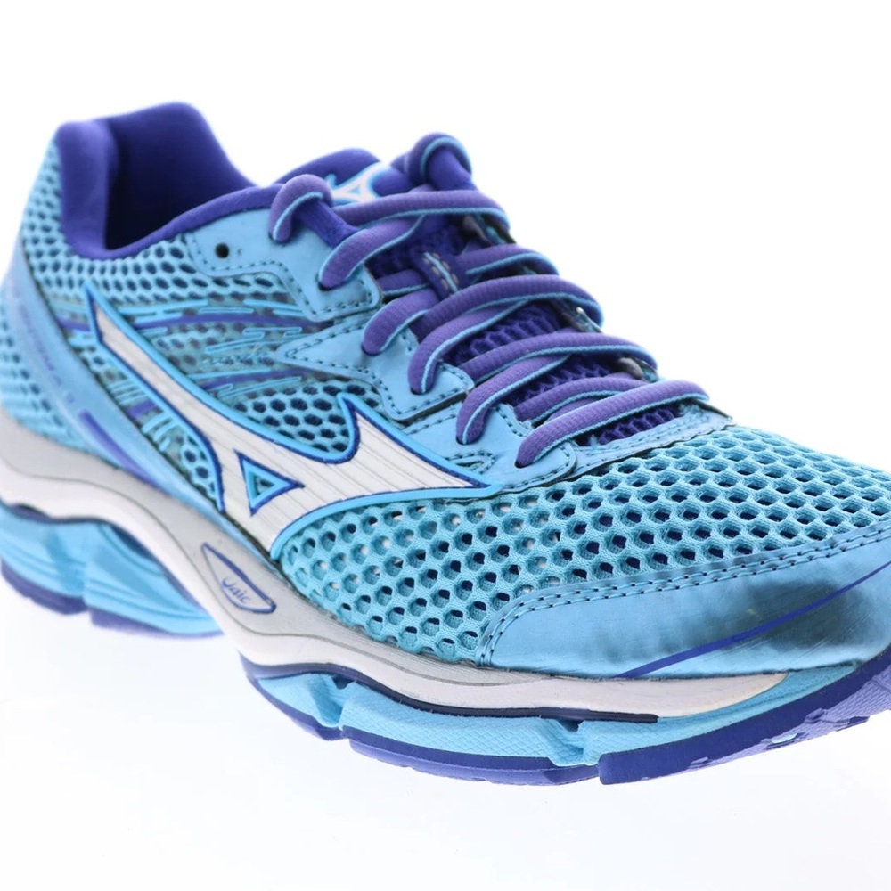 NWT!!! Mizuno Women's Wave Enigma 5 Running Shoes in Blue and Purple- size 8.5